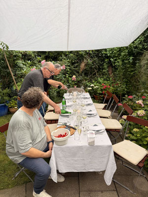 erst einmal ein kleines Getränk