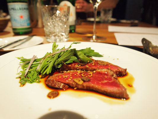 Rinderfilet Tataki an Rucola