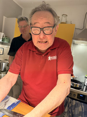 Jochen kocht heute Pasta auf thailändische Art