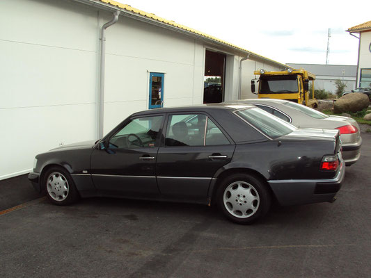 Mercedes-Benz 500E (W124)