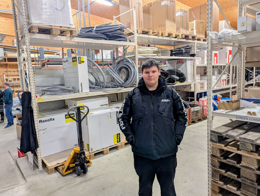 Janik Strauß bei Lagerhaus Gleinstätten