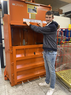 Sebastian Kindermann bei Billa Gleinstätten