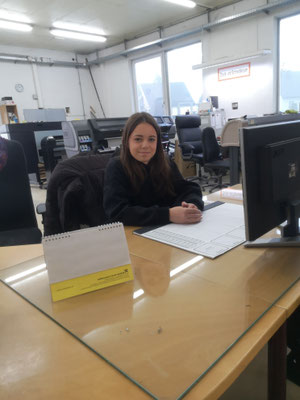 Laura Dworschak bei Thierschädl