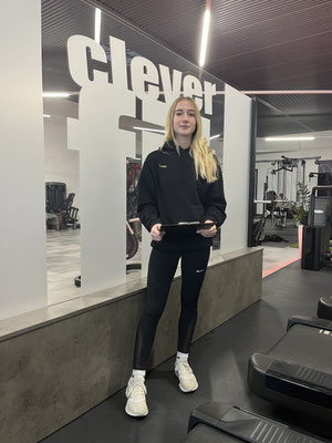 Lena Klinger bei PK Fitness