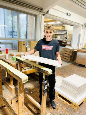 Keno Wieser bei Möbelbau Breitenthaler