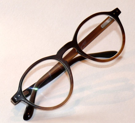 Panto Büffelhornbrille matt