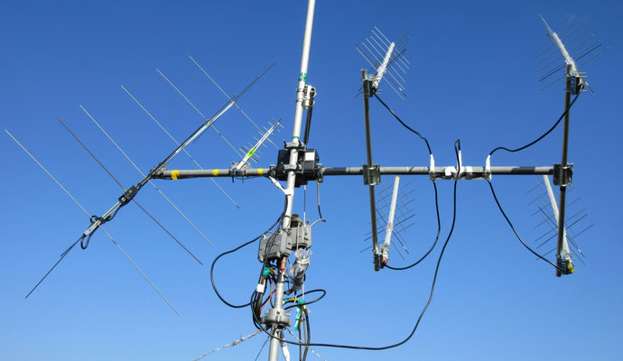 d33. 436.5MHz 7エレメント・エレメント位相式クロス八木アンテナの