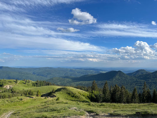 Aus- und Einblick in die typisch rumänische Landschaftsvielfalt