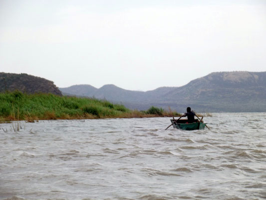 Les Pêcheurs du Lac Chamo en Ethiopie. Voyage Séjour Trek Trekking Randonnée Road Trip en Ethiopie Visite de la Vallée de l'Omo en Ethiopie. 