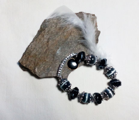 association llb - producteur du jura - la tour de zabelle - bijoux