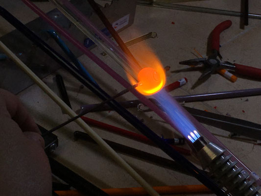 le flamme en verre - filage du verre de murano - producteur du jura - association llb 