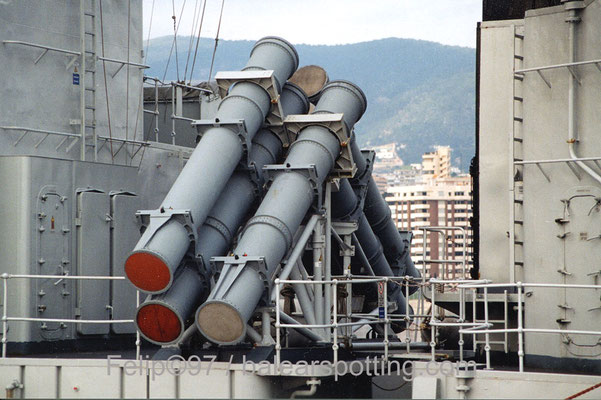 Canastas de misiles antibuque Harpoon