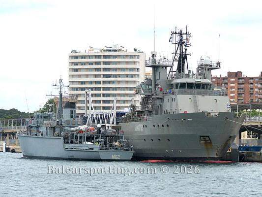 Los griegos A 472 Iraklis y M 62 Evropi de la SNMCMG-2