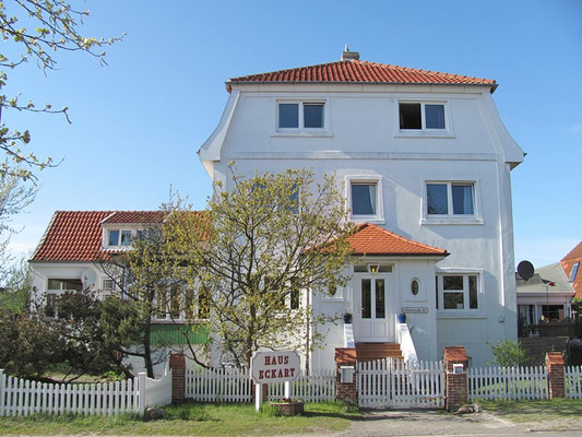 Haus Eckart in Wittdün auf Amrum befindet sich in einer charmanten Jugendstil-Villa mit langer Geschichte