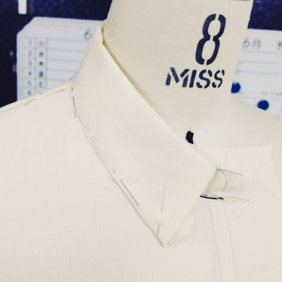 collar toile