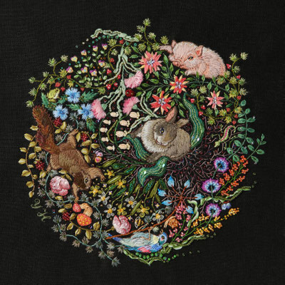 草野友紀 刺繍作品 輝くいのちの集まり