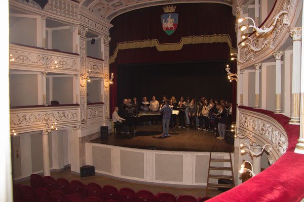 Sinalunga (SI), Teatro C. Pinsuti, 16/04/2016
