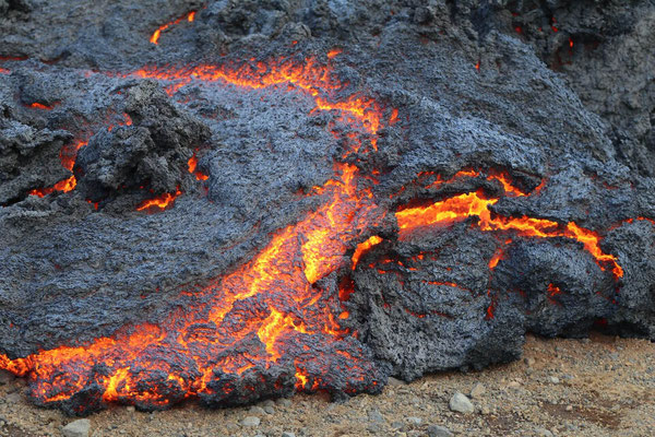 Glühende Lava ©My own Travel