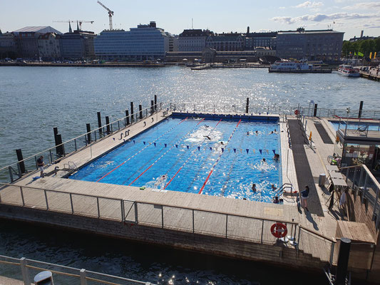 Freibad im Hafen von Helsinki ©My own Travel
