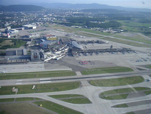 Rundflug ab Flugplatz Zürich 