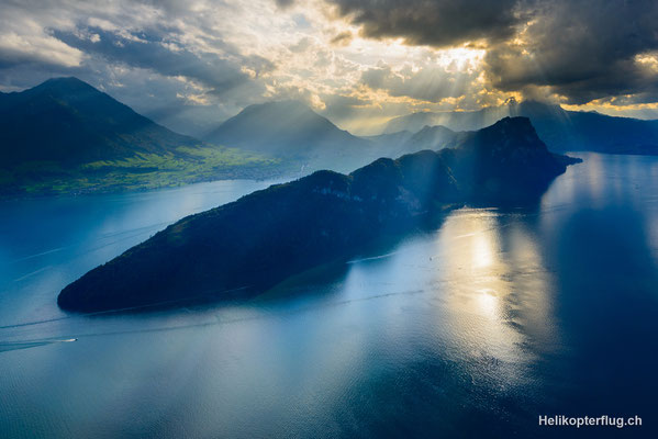 Bürgenstock / Zentralschweiz bei einem Helikopterflug