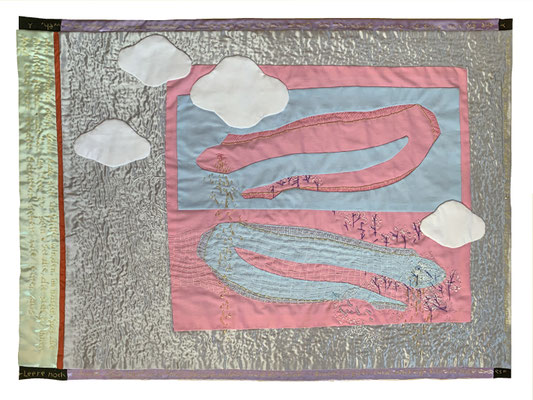 herz aus glas, 2022, 80 x 114 cm, Applikation, zT gesteppt, Glasperlen und vergoldete Perlen, Stickerei auf Tuch