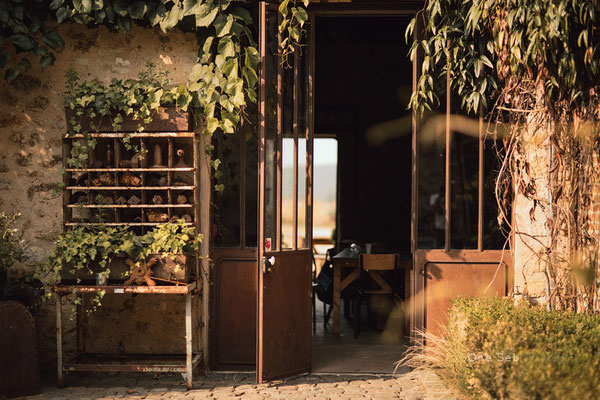 Par Victor Peruchon, Domaine les Bonnes Joies, Mariage Industriel, Mariage nature, Mariage Bohème, Mariage Dordogne, Bordeaux, Lyon, Limousin, Wedding Planner