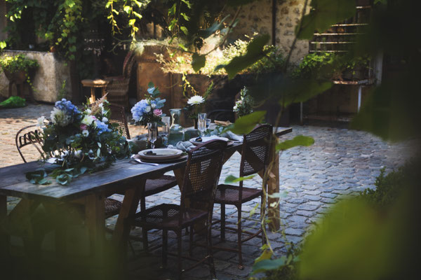 Par Victor Peruchon, Domaine les Bonnes Joies, Décoration de table,  Mariage Industriel, Mariage nature, Mariage Bohème, Mariage Dordogne, Bordeaux, Lyon, Limousin, Wedding Planner
