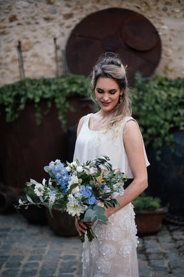 Par Sophie Brioude, Robe de mariée , Fleuriste, Mariage Industriel, Mariage nature, Mariage Bohème, Mariage Dordogne, Bordeaux, Lyon, Limousin, Wedding Planner