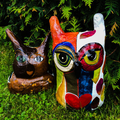 Hibou et chat des forêts. Fibre de verre et résine. ©Saëlle Knupfer 2016