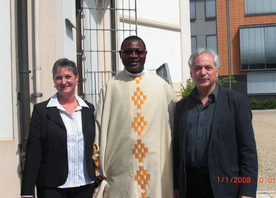 Initiatoren der Aktion in Taufkirchen (Vils): R. Schäffner, Pfarrer Dr. Mavungu & H. Hattensperger 