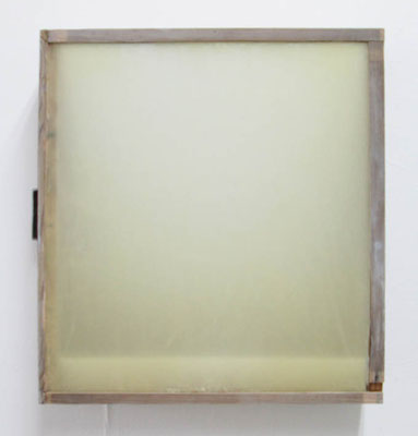 MELANCOLIA　　2018　　木の引き出し・紙・ガラス・蜜蝋：wooden drawer・paper・glass・wax　　h. 36.8 × w. 40.5 × d. 11.0 cm