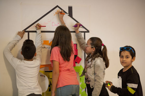 CASA MIA FATTI CAPANNA! Visita Guidata per bambini  e Laboratorio didattico (19 marzo 2017)
