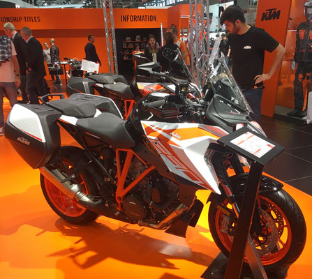 KTM 1290 Super Duke GT