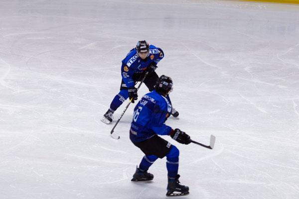 アイスバックス vs チャイナドラゴン: 彦坂選手の4点目