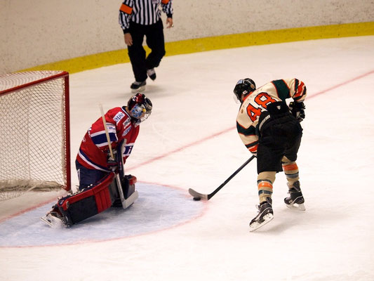 アイスバックス上野選手の1点目