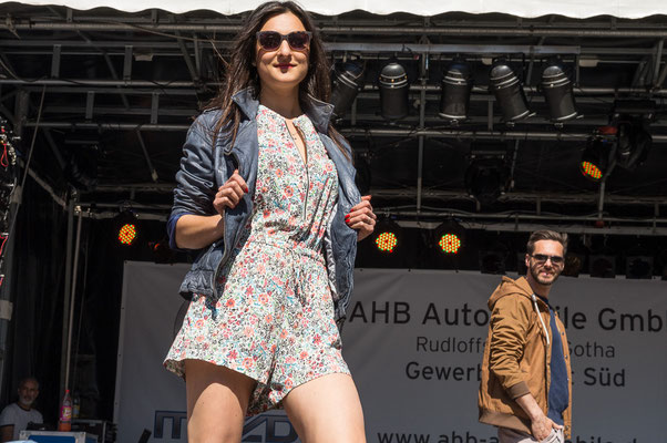 Temple of Cult - Modenschau auf dem Gothaer Neumarkt beim 25. Gothardusfest