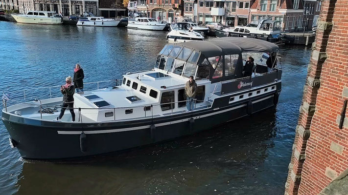 Jachten, Schiffe und Boote im Havenkolk, Sneek