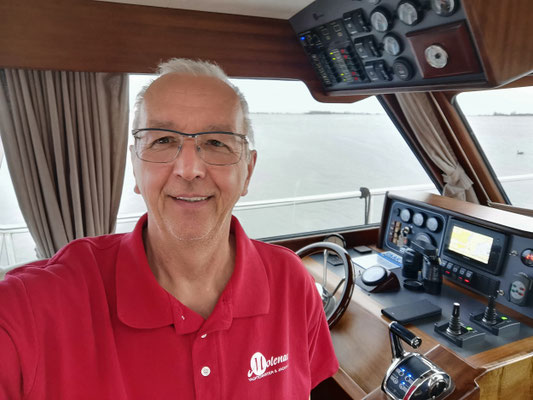 Der Skipper ist glücklich und zufrieden