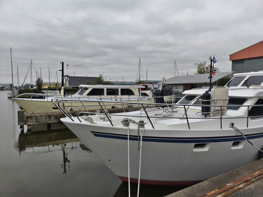 Im Hafen von Jachtcharter Molenaar