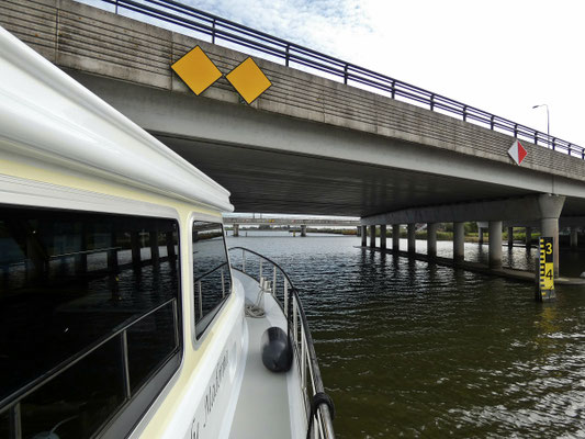 Brücke über dem Reevediep