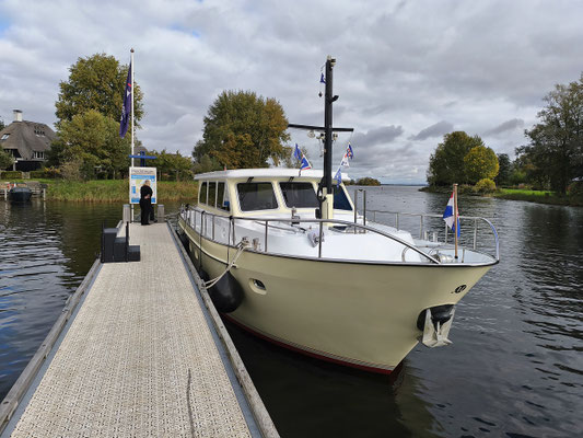 Am Meldesteg im Jachthaven Naarden