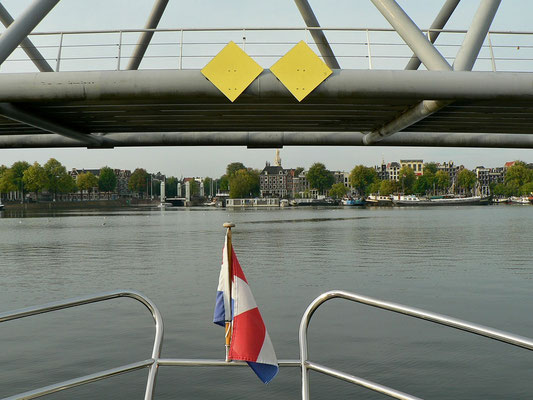 Wir fahren durch Amsterdam