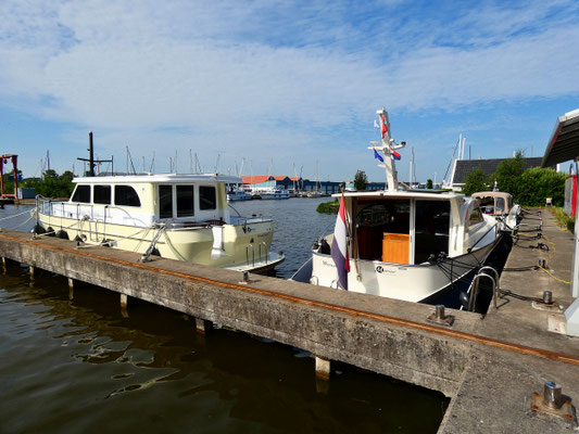 Links die Lady Madonna, rechts die Alabama.