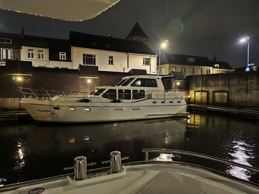 Der Skipper ist schon wieder mit der Knipse unterwegs