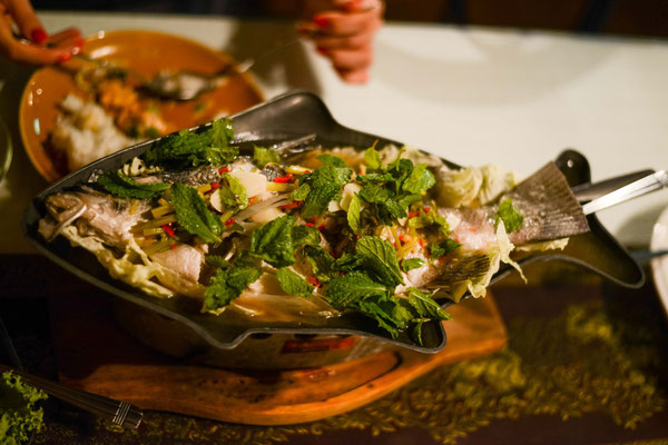 Tom Yum Pra - fish in mint leaves