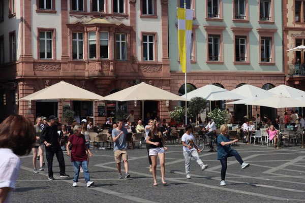 Wolfgang Baricham_03_Street