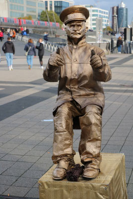 Wolfgang Baricham_02_Street