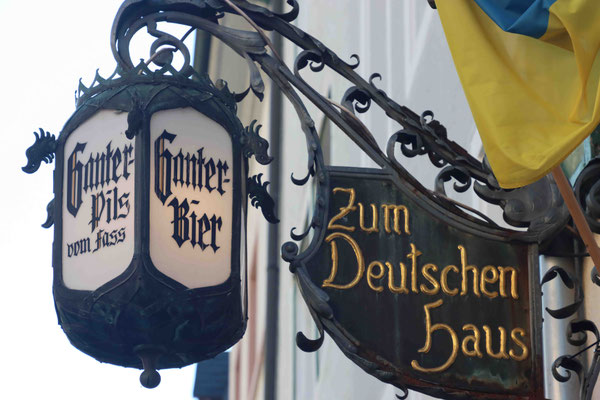 Wolfgang Baricham_Firmen Wirtshausschilder Freiburg 04