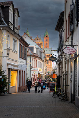 Helmut Braun_Speyer Korngasse Richtung Dom